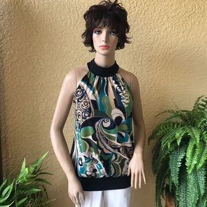 Labelle designs print top